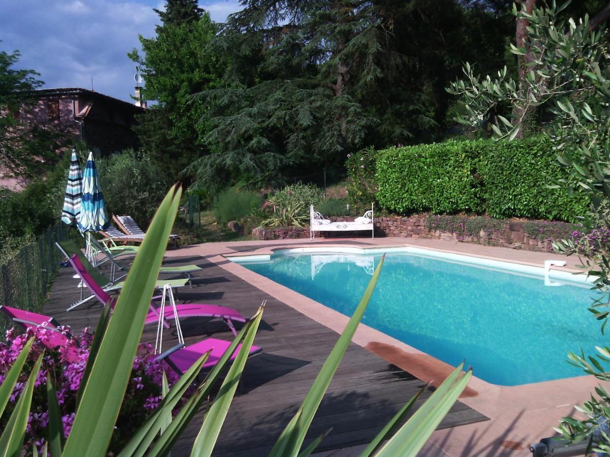Bed And Breakfast La Maison De Nathalie Les Mayons Bagian luar foto
